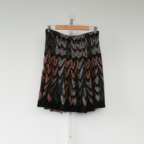 BCBGMaxAzria Dresses & Skirts - BCBGMaxAzria Fit & Flare Mini Skirt